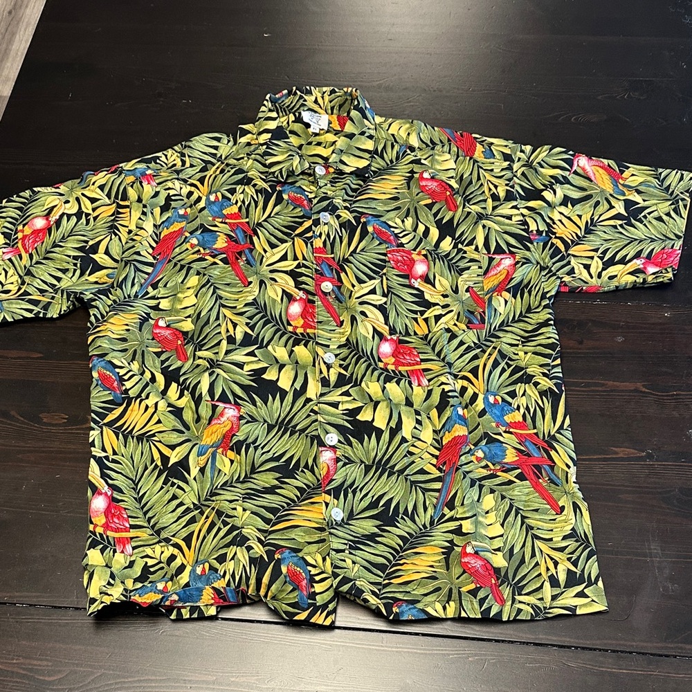 Vibrant Parrot Print Men's Casual Shirt